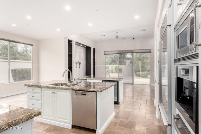 8317 E Feathersong Lane, Scottsdale, AZ 85255