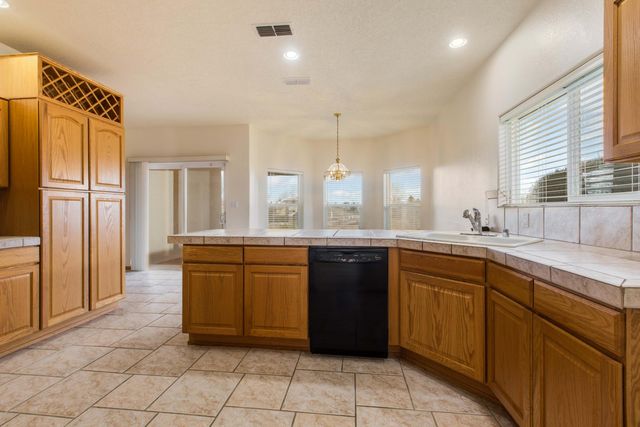 11209 Jordan Avenue NE, Albuquerque, NM 87122