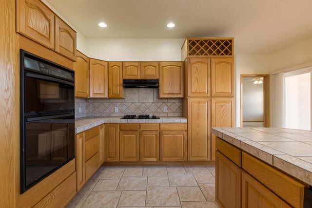 11209 Jordan Avenue NE, Albuquerque, NM 87122