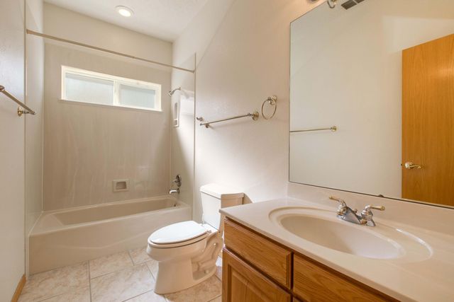 11209 Jordan Avenue NE, Albuquerque, NM 87122