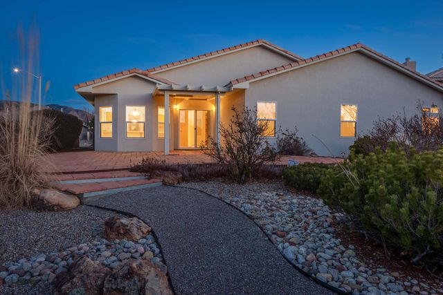 11209 Jordan Avenue NE, Albuquerque, NM 87122