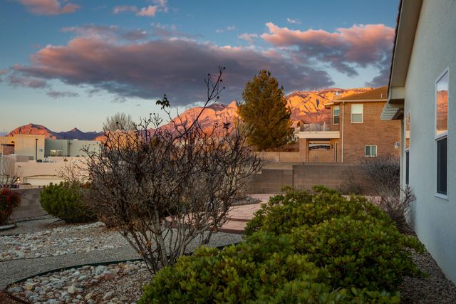 11209 Jordan Avenue NE, Albuquerque, NM 87122