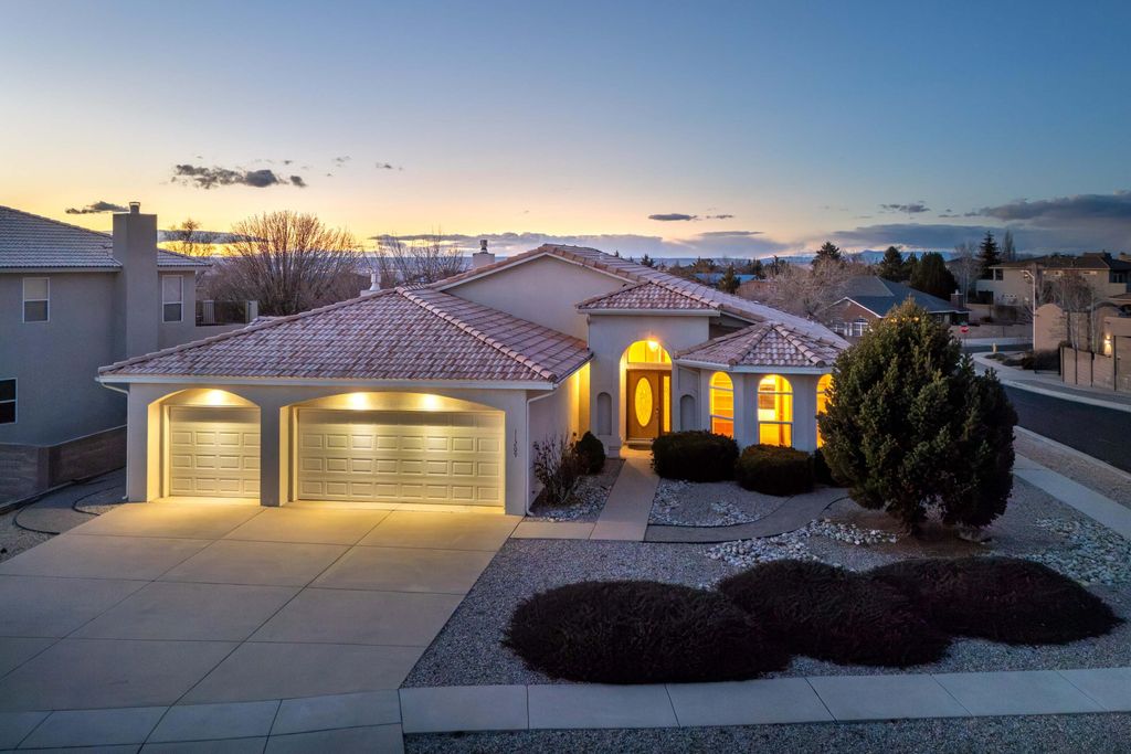 11209 Jordan Avenue NE, Albuquerque, NM 87122