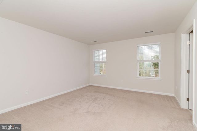 6 SPARROW CIR, Sewell, NJ 08080