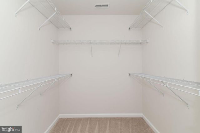 6 SPARROW CIR, Sewell, NJ 08080