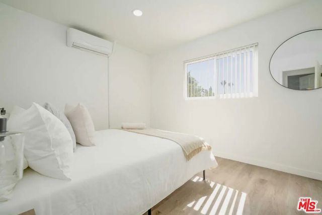 2417 S Budlong Avenue 4, Los Angeles, CA 90007