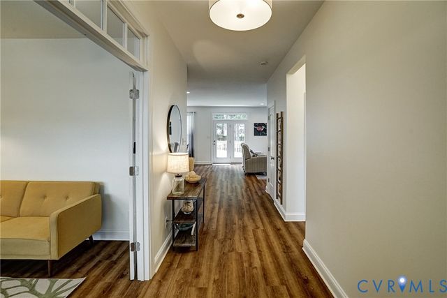 3736 Wivenhall Dr, Midlothian, VA 23112