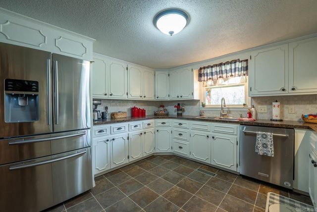 17263 N Highway 9, Mammoth Spring, AR 72554