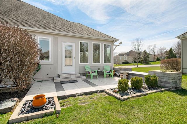 14317 Manor Court, Overland Park, KS 66224