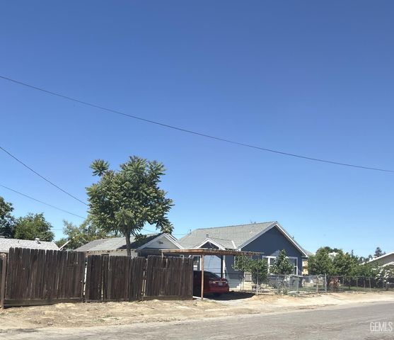 201 Belle Avenue, Bakersfield, CA 93308