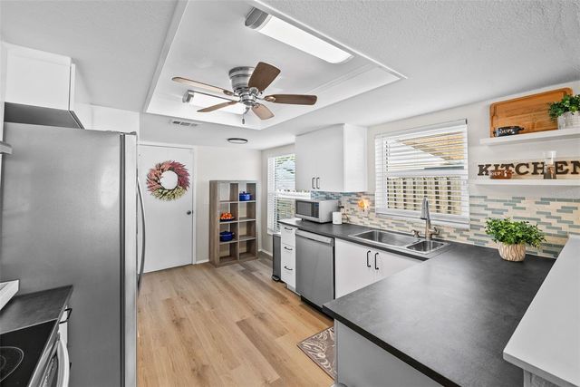 7571 121ST AVENUE, Largo, FL 33773