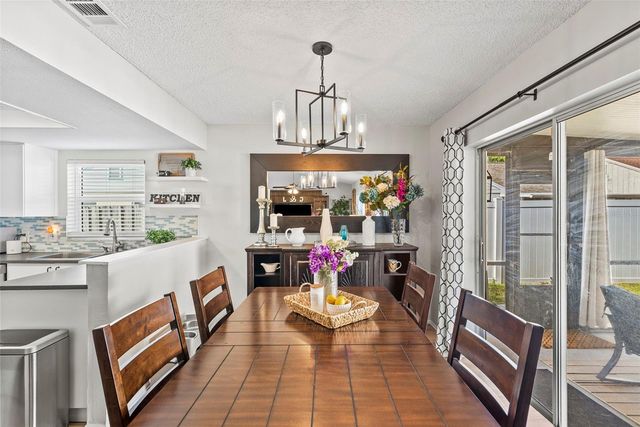 7571 121ST AVENUE, Largo, FL 33773