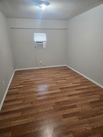 2604 Bomar Avenue 2610, Fort Worth, TX 76103