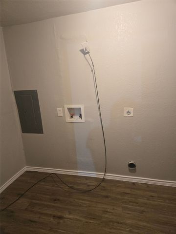 2604 Bomar Avenue 2610, Fort Worth, TX 76103