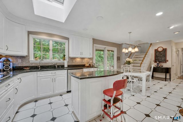 450 Westover Road, Stamford, CT 06902