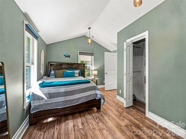 91 Deaver Street, Asheville, NC 28806