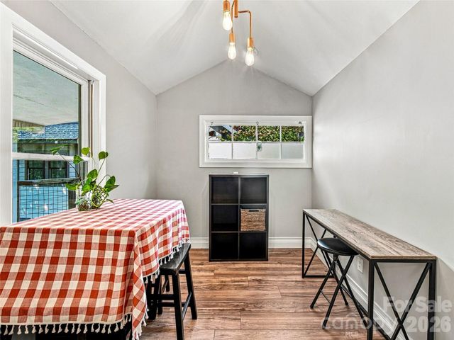 91 Deaver Street, Asheville, NC 28806