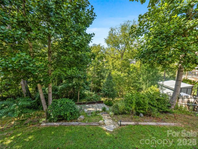91 Deaver Street, Asheville, NC 28806