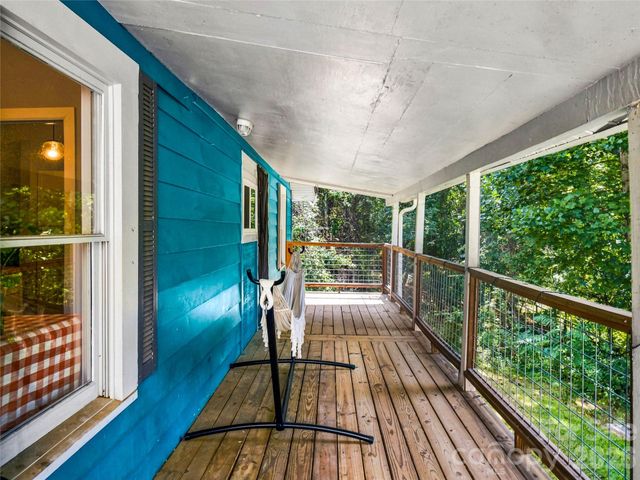 91 Deaver Street, Asheville, NC 28806