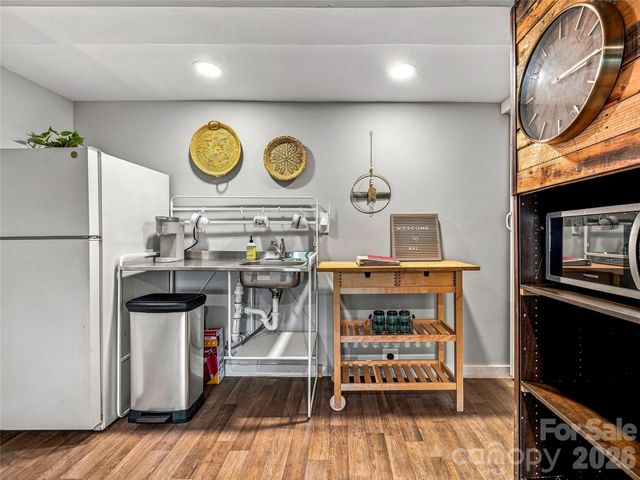 91 Deaver Street, Asheville, NC 28806