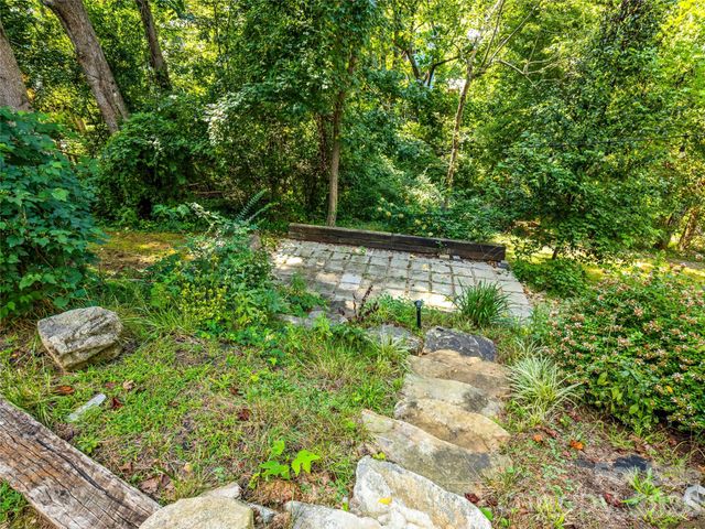 91 Deaver Street, Asheville, NC 28806