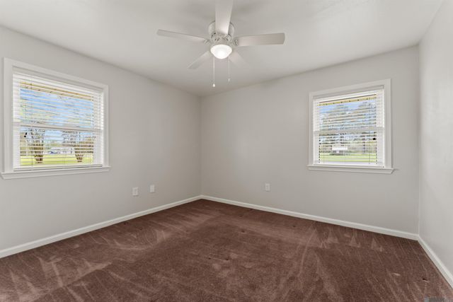 45109 Kid Bourgeois Rd, St Amant, LA 70774