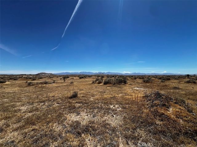 127 E Avenue H, Lancaster, CA 93535