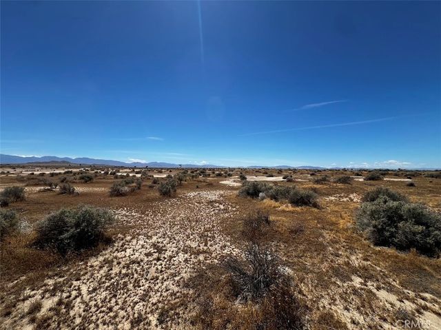 127 E Avenue H, Lancaster, CA 93535