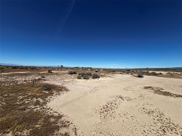 127 E Avenue H, Lancaster, CA 93535
