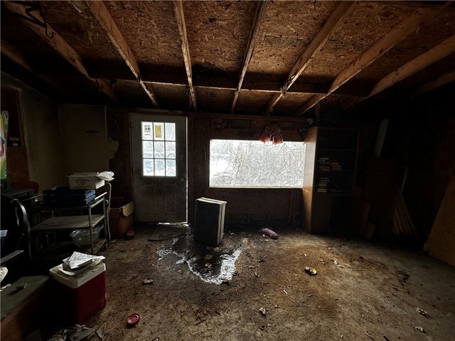 243 grant St, City Of Franklin, PA 16323