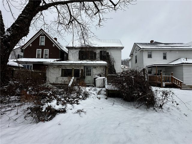 243 grant St, City Of Franklin, PA 16323