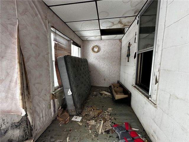 243 grant St, City Of Franklin, PA 16323