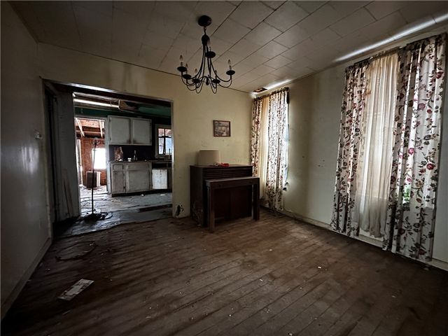 243 grant St, City Of Franklin, PA 16323