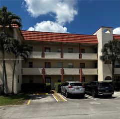 2701 E Sunrise Lakes Dr 209, Sunrise, FL 33322