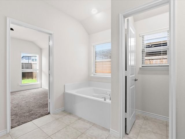 2540 Pettus Drive, Forney, TX 75126