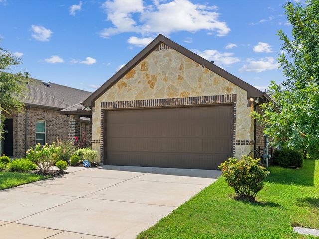 2540 Pettus Drive, Forney, TX 75126
