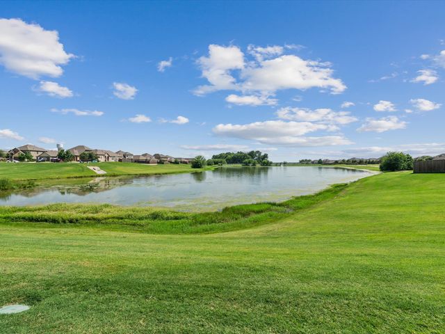 2540 Pettus Drive, Forney, TX 75126