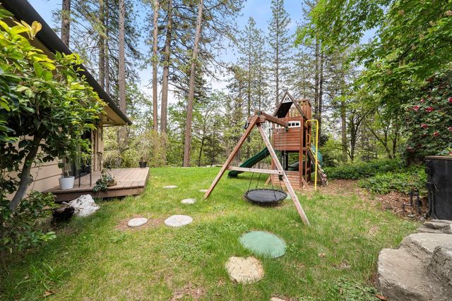 339 Alpine Dr, Colfax, CA 95713