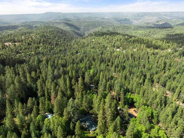 339 Alpine Dr, Colfax, CA 95713