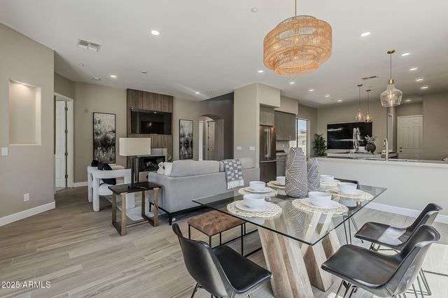 33556 N 74th Street, Scottsdale, AZ 85266