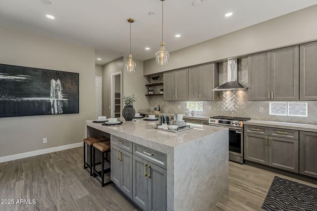 33556 N 74th Street, Scottsdale, AZ 85266