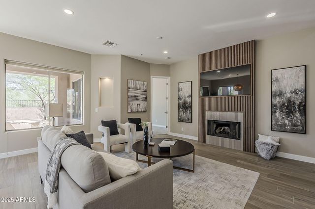 33556 N 74th Street, Scottsdale, AZ 85266