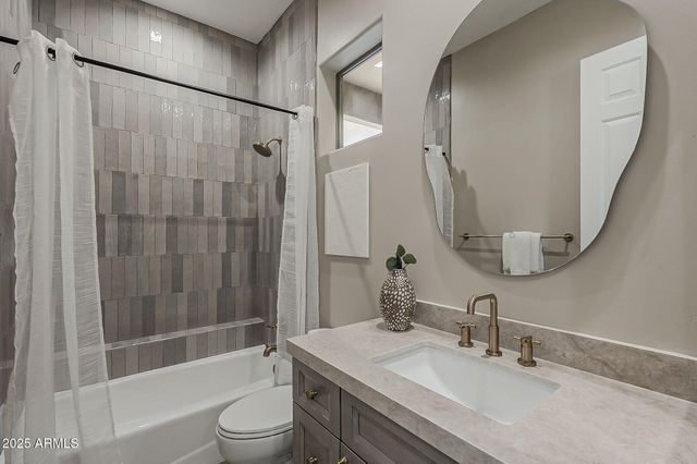 33556 N 74th Street, Scottsdale, AZ 85266