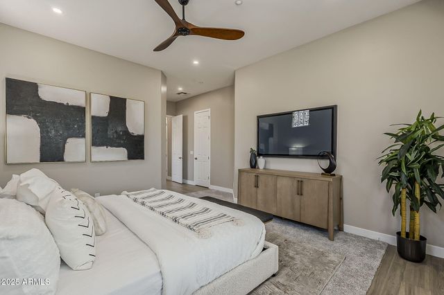 33556 N 74th Street, Scottsdale, AZ 85266