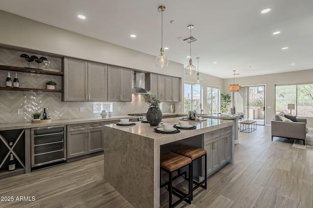 33556 N 74th Street, Scottsdale, AZ 85266