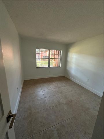 4805 ALT 19 217, Palm Harbor, FL 34683