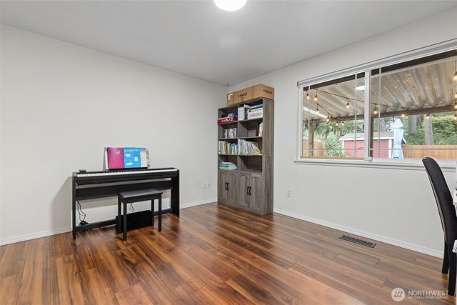 6009 190th Avenue E, Lake Tapps, WA 98391