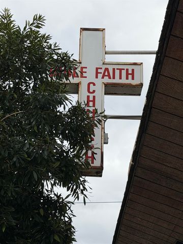 5783 Foothill Blvd, Oakland, CA 94605