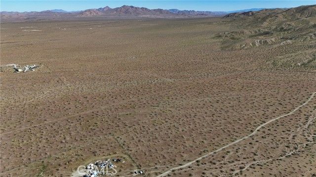 707 Piccolo Drive, Helendale, CA 92342