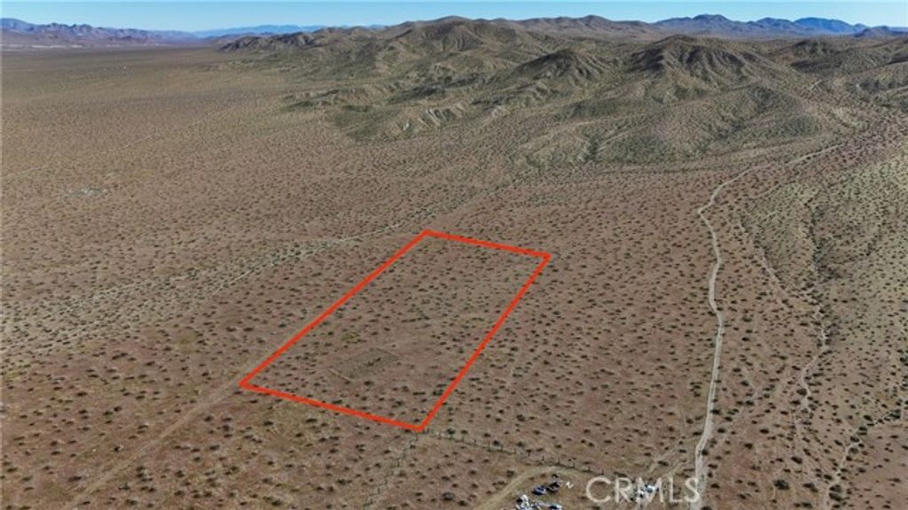 707 Piccolo Drive, Helendale, CA 92342